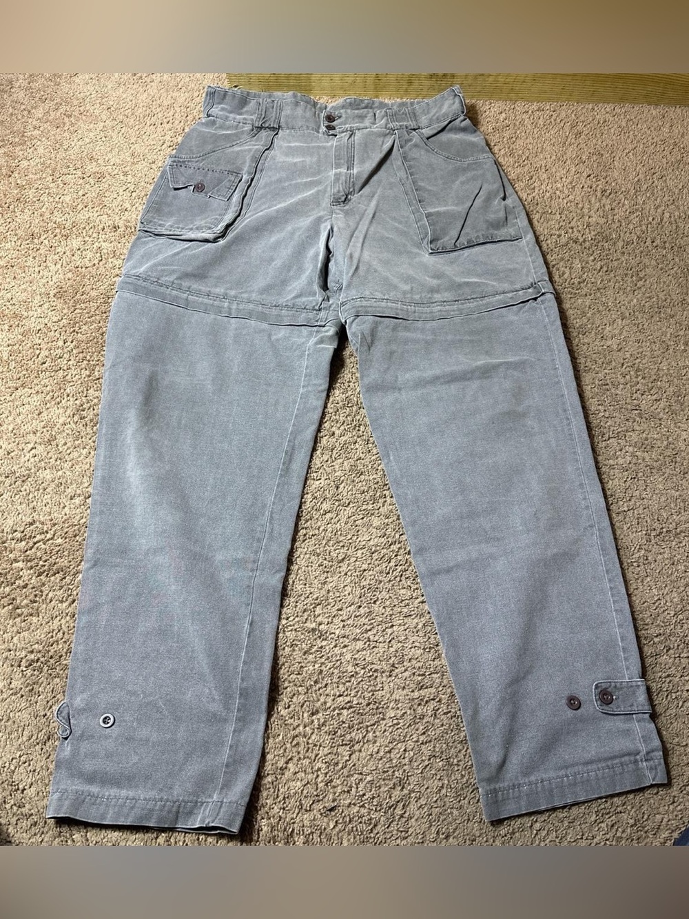 Vtg Cabela’s gray cargo pants men size 38